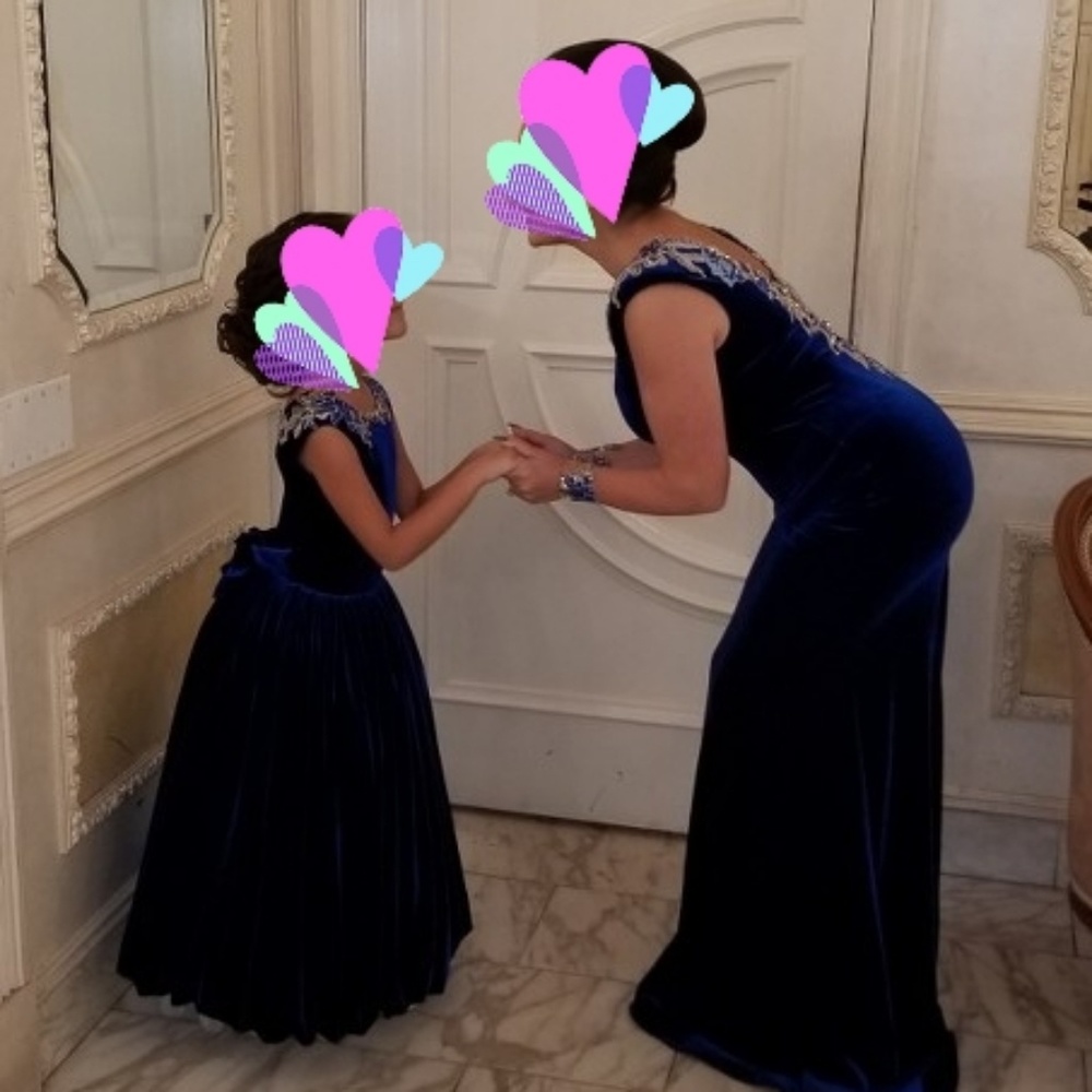 Custom made Mommy and Me dresses - Picture 3 of 4